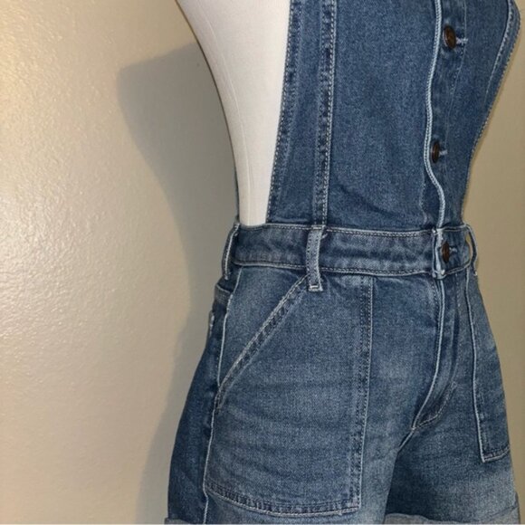 Hollister Shortalls - Picture 3 of 4